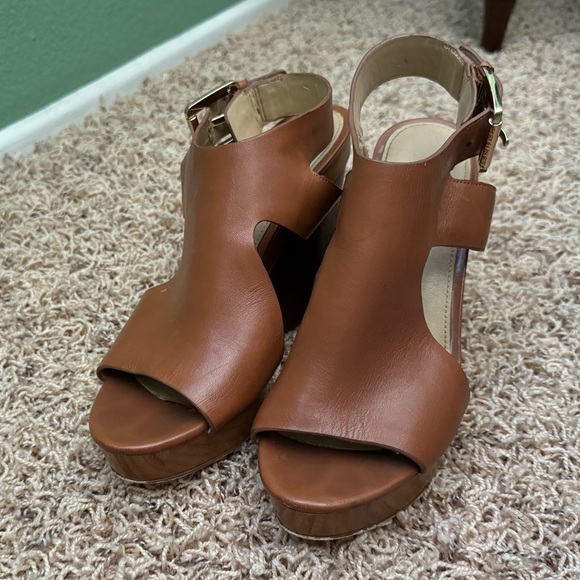 Michael Kors Josephine Wedge - Size 7 - Picture 10 of 15